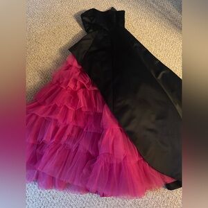 NWT Betsey Johnson black and pink gown size 4